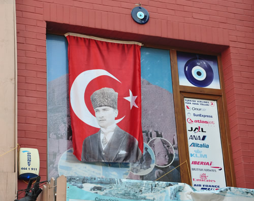 Istanbul: Der Staatsgründer wacht