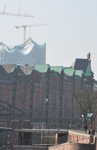 Hamburg: Spazierend vorwärts